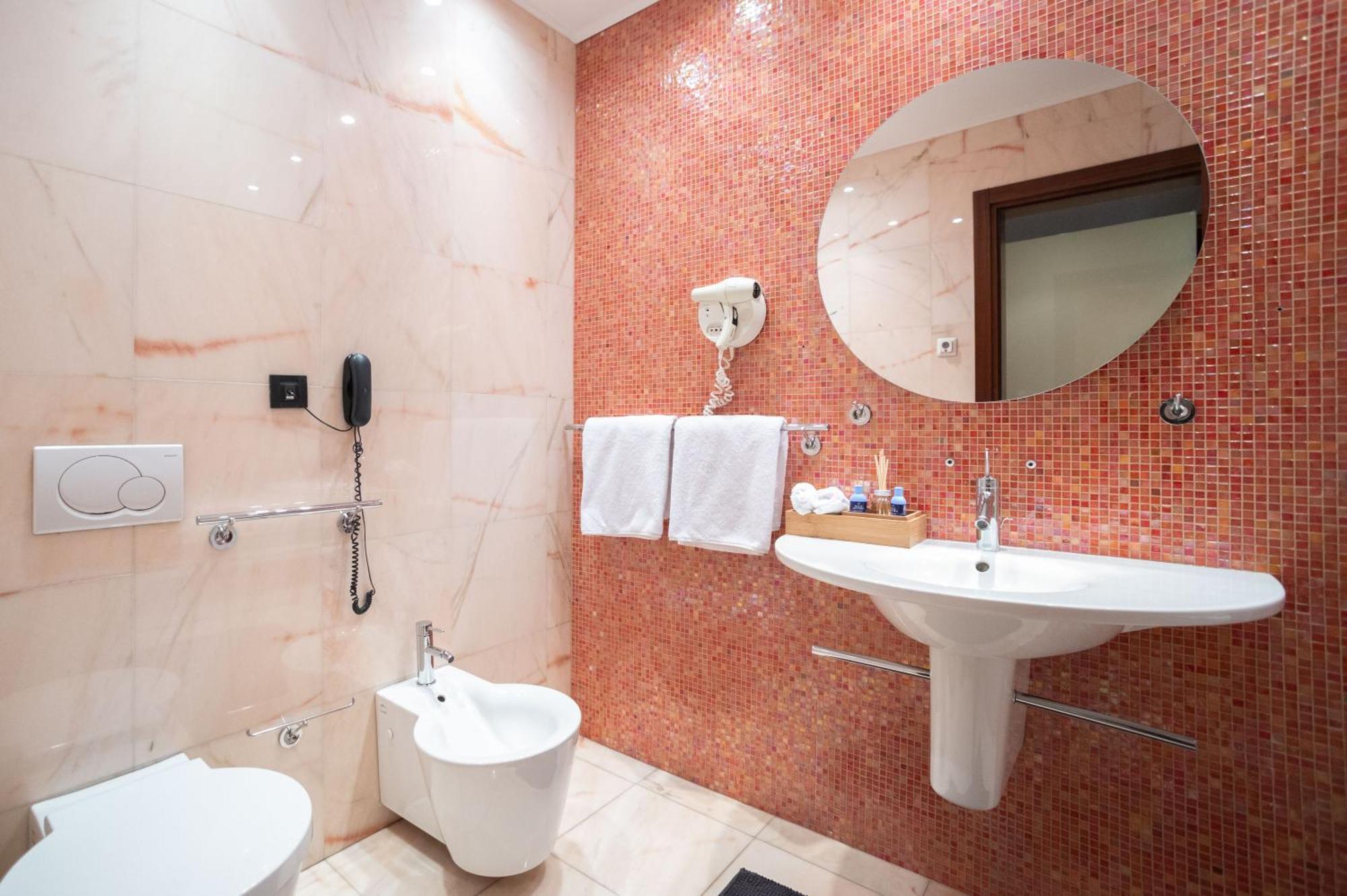 Natali Luxury Suites เบลเกรด ภายนอก รูปภาพ